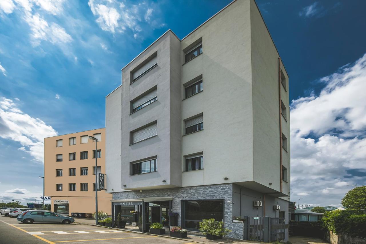 Piccolo Hotel Allamano Grugliasco Eksteriør billede